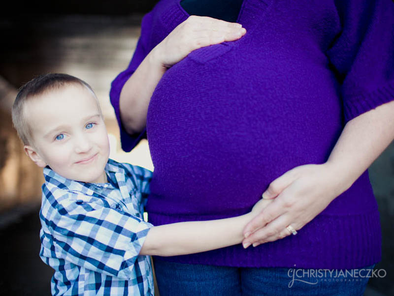 kristin eau claire, wi maternity photographer Christy Janeczko