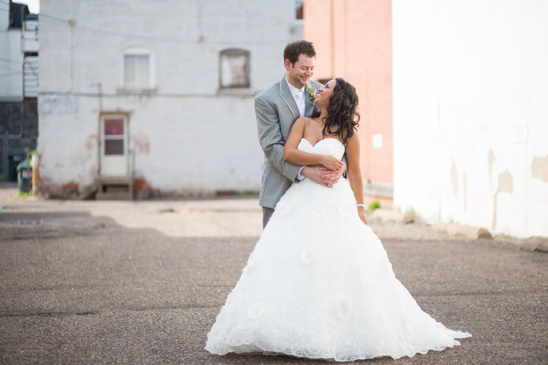 bride and groom urban chippewa falls wi wedding
