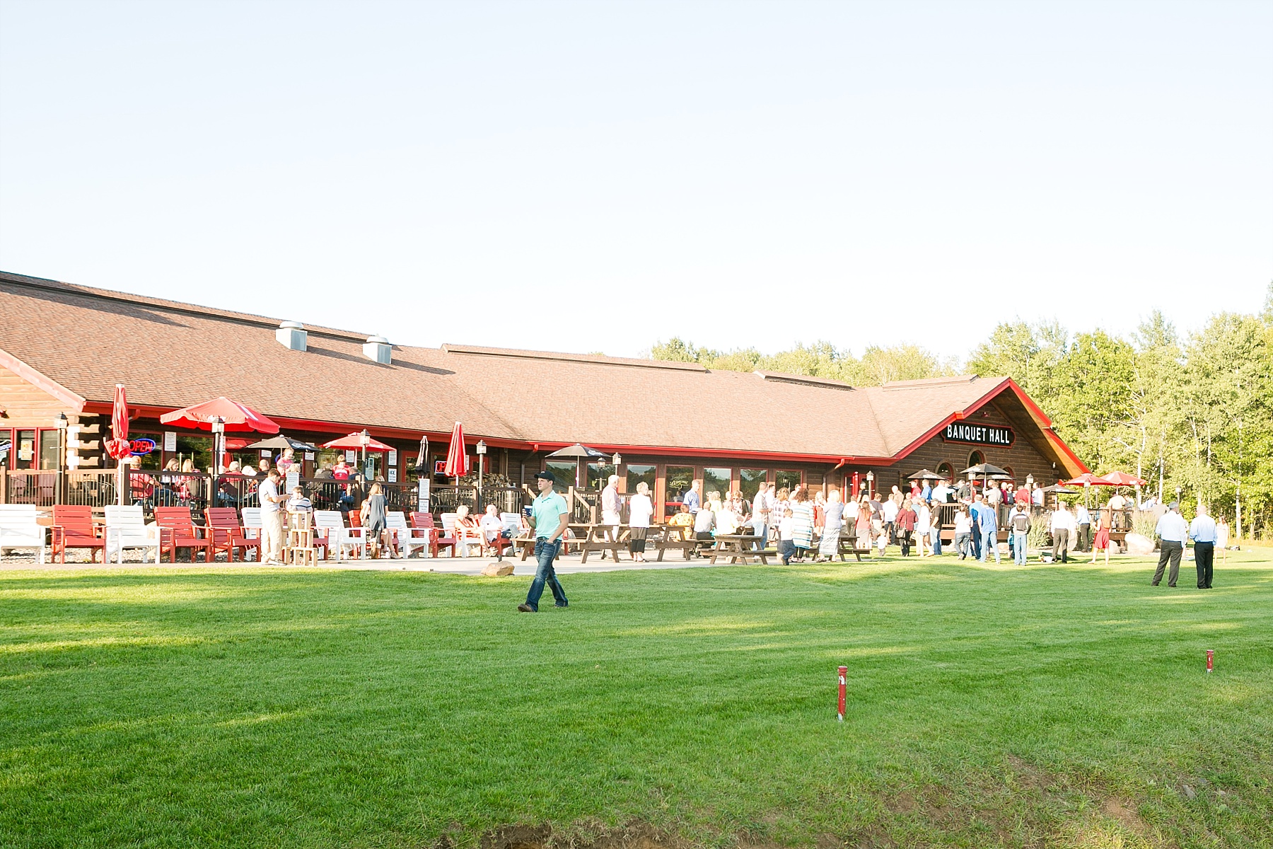 Tiffany & Kyle's Lake Wedding at Eastbay Lodge Christy