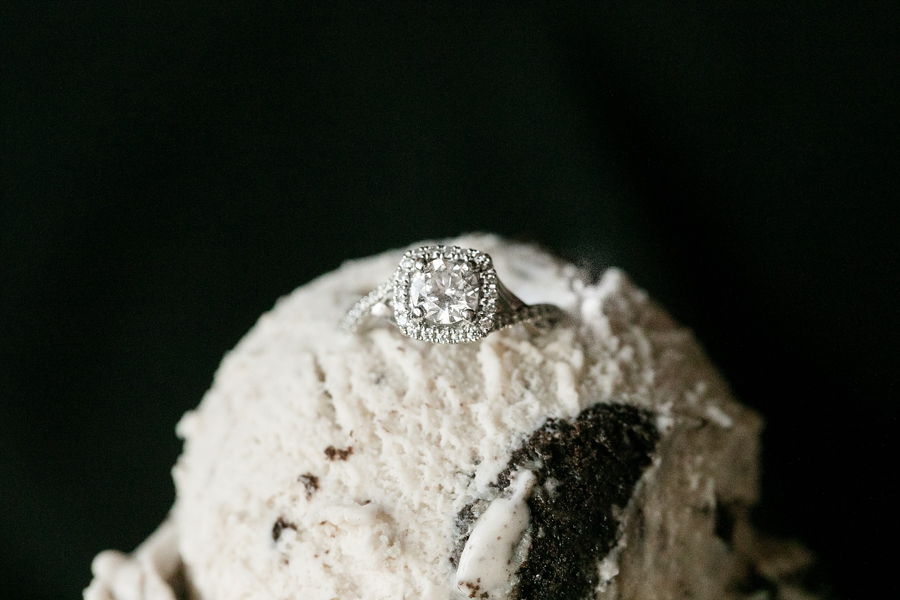 An ice cream date engagement session in the middle of winter was the perfect way to spend an afternoon with Haily & Seth.