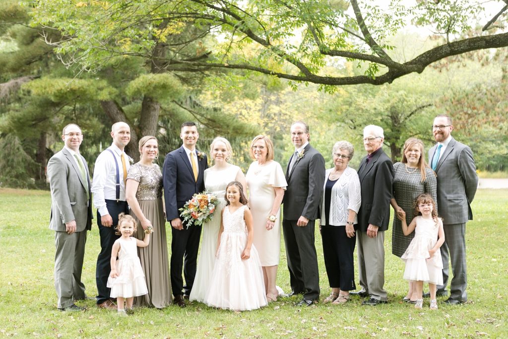 brides family photo taken at Irvine Park in Chippewa Falls